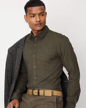 ribbed shirt with spread-collar