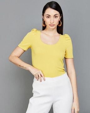 ribbed top with puff sleeves
