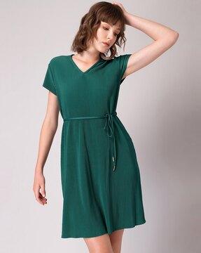 ribbed v-neck a-line dress