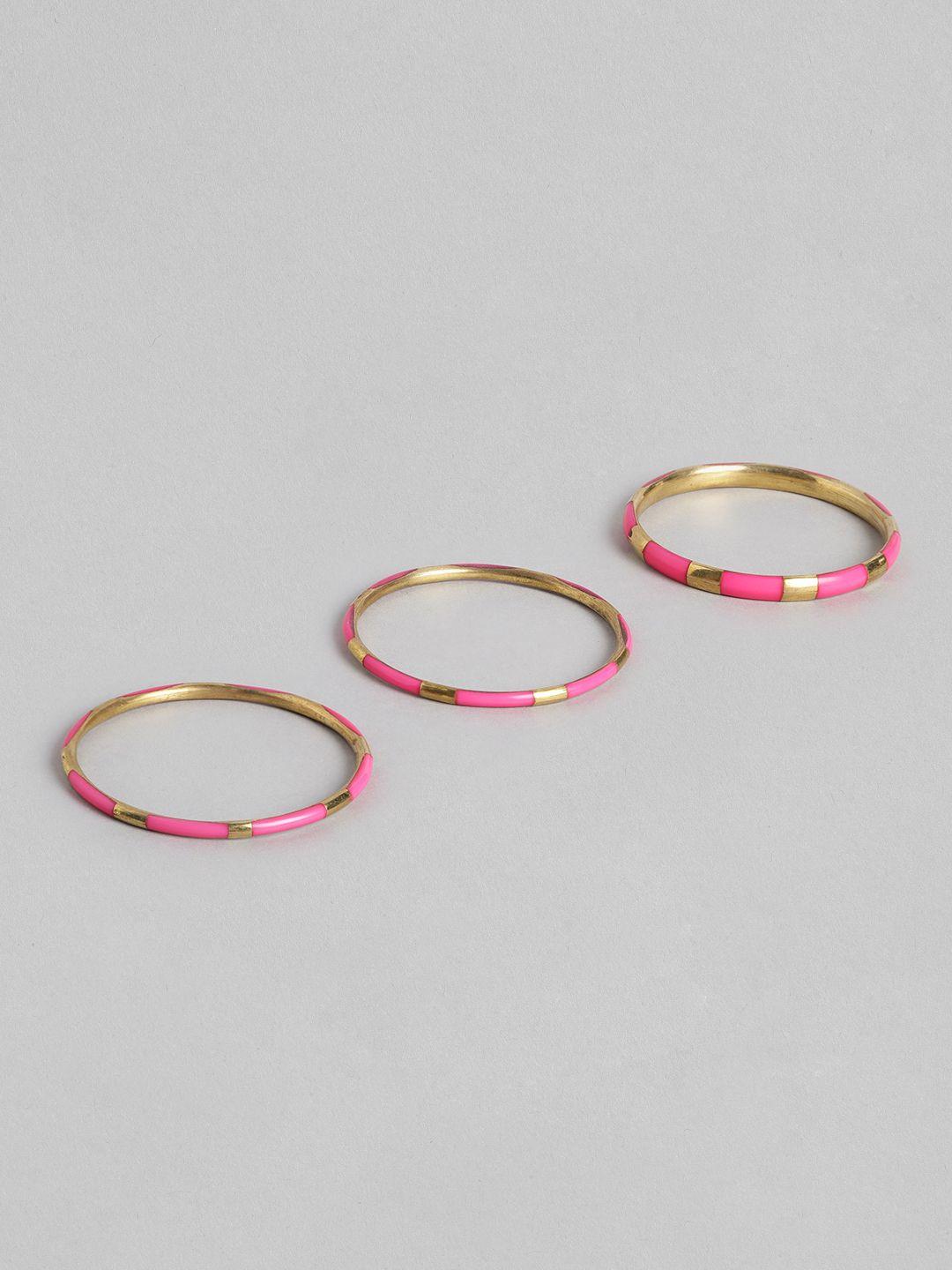 richeera women pink & gold-toned ring bracelet