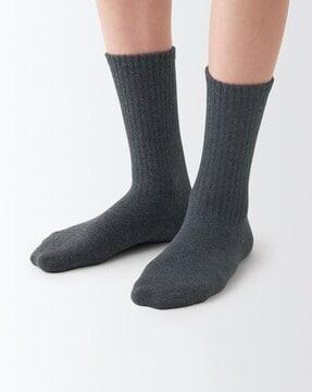 right angle loose top loose fit socks