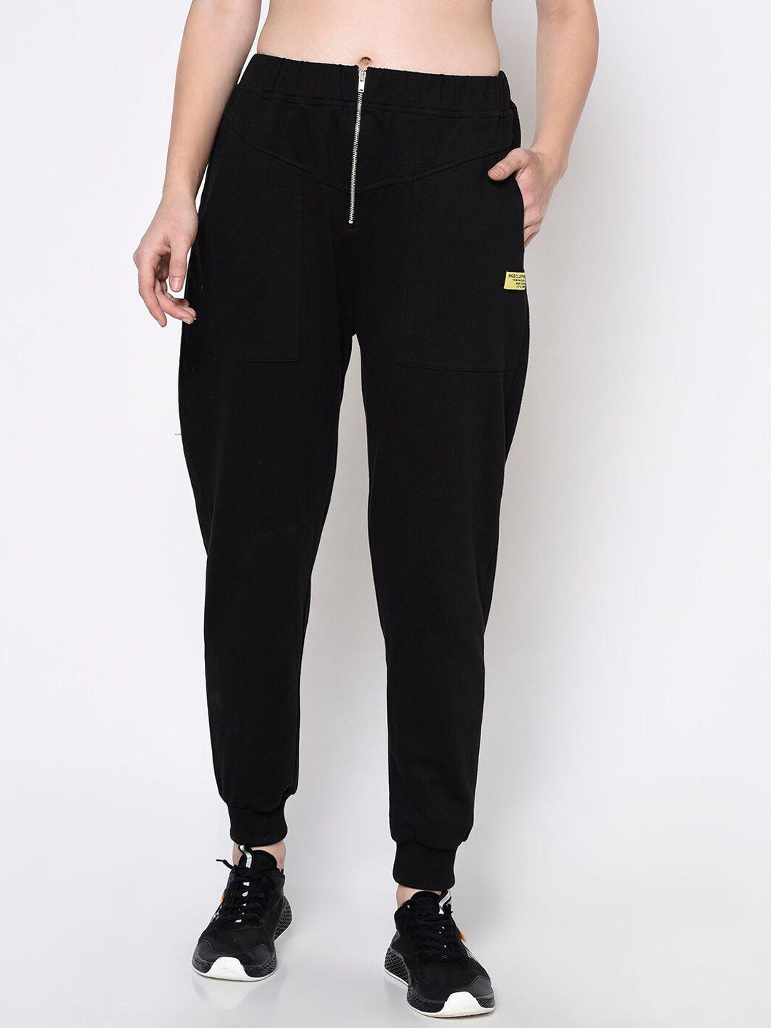 rigo women black solid black zippered with patch pocket terry jogger