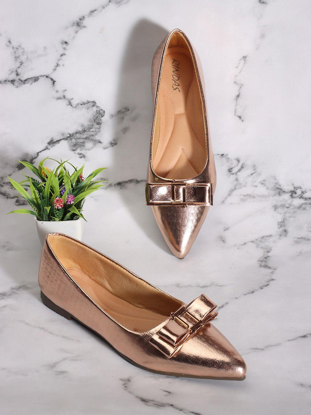 rindas women copper-toned colourblocked party ballerinas with bows flats