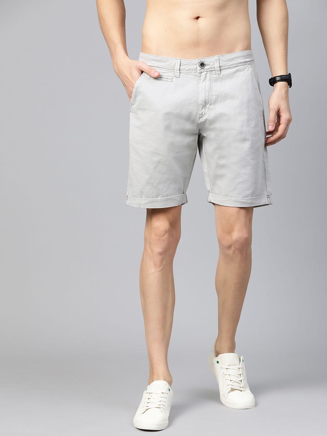 roadster men grey solid regular fit chino shorts