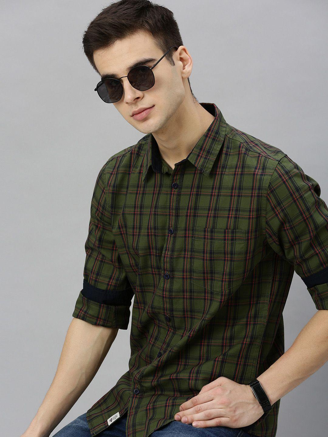roadster men olive green & navy blue regular fit checked casual sustainable shirt