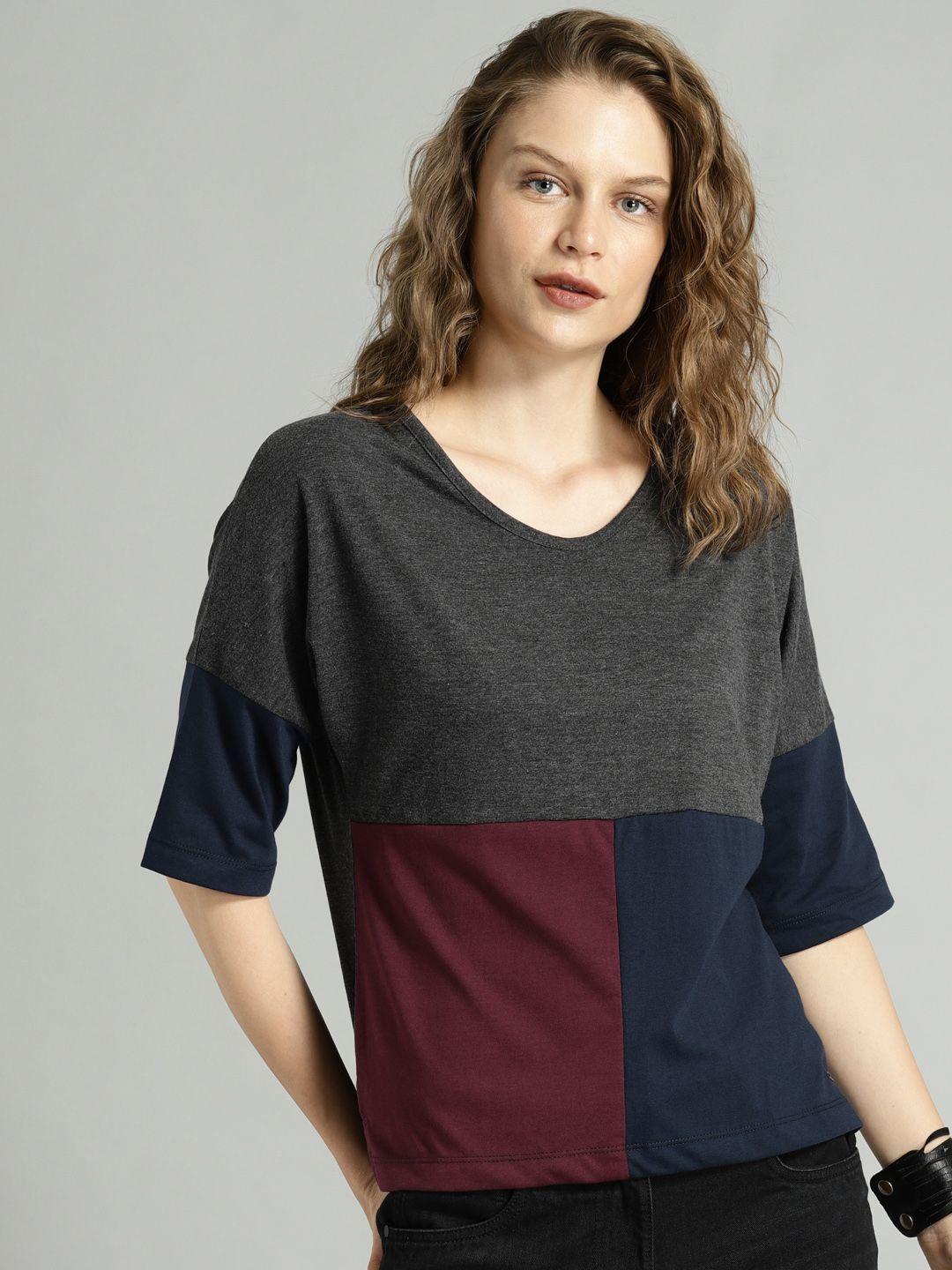 roadster women charcoal grey & maroon colourblocked round neck t-shirt