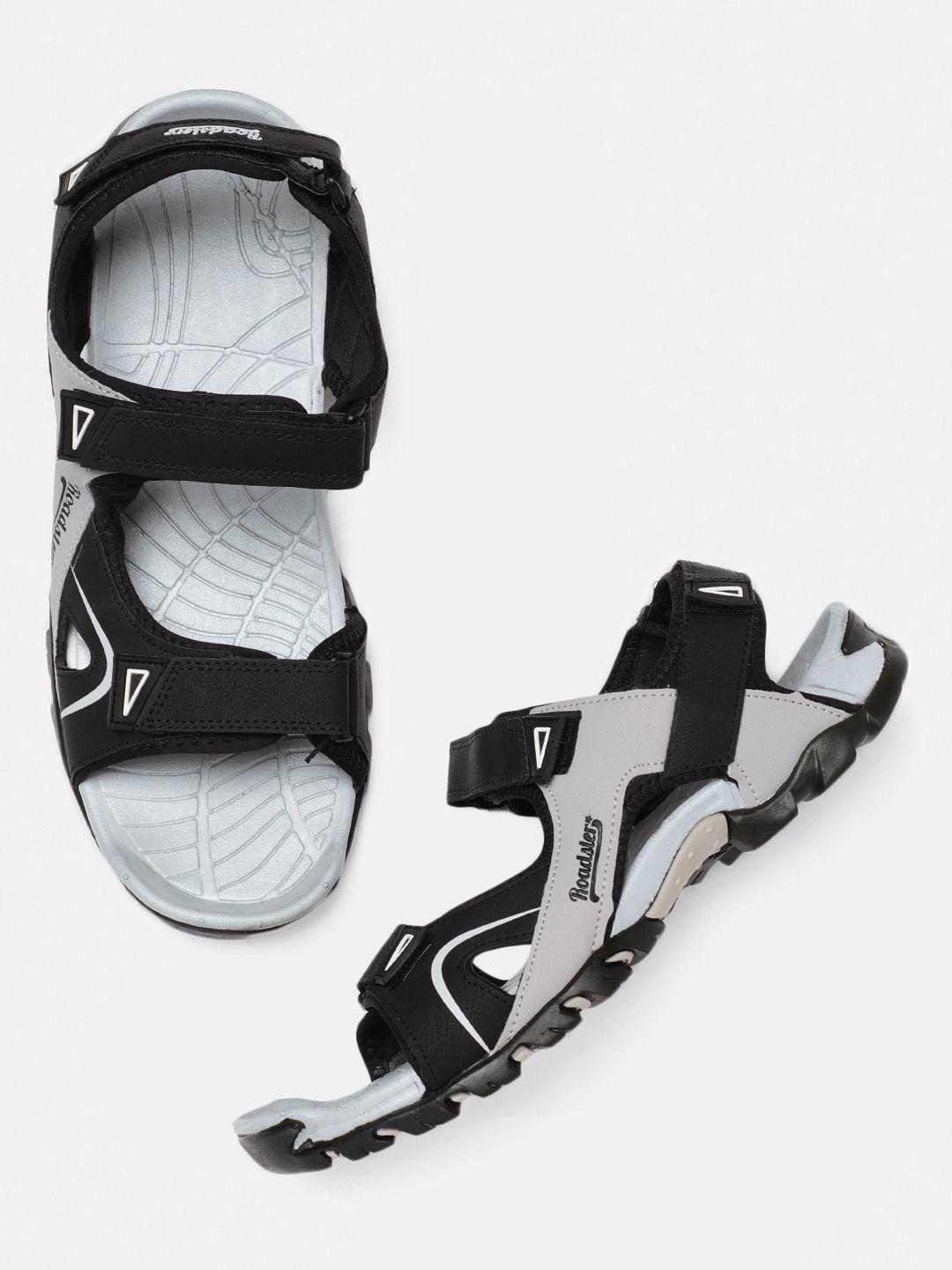 roadster men black & grey comfort sandals