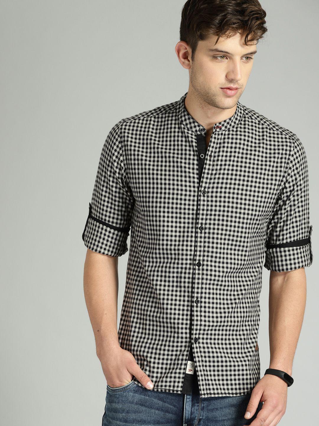 roadster men black & grey regular fit checked sustainable casual shirt