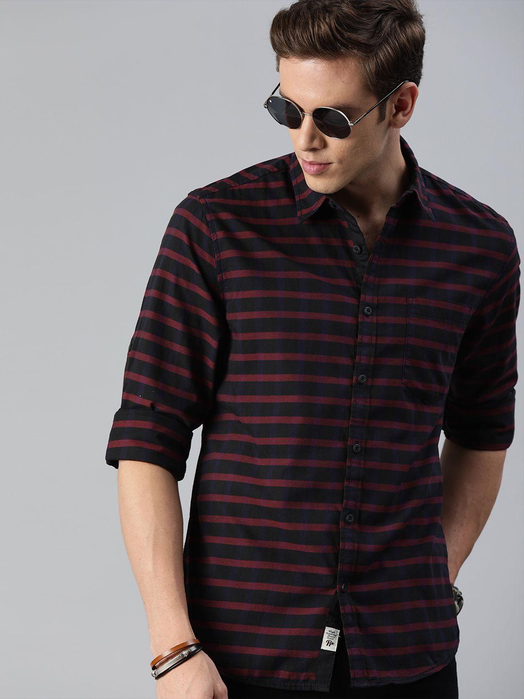 roadster men black & red regular fit checked casual sustainable shirt
