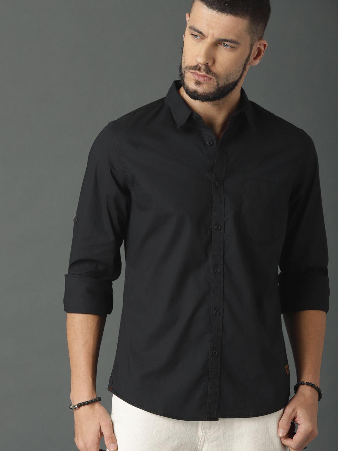 roadster men black regular fit solid casual shirt