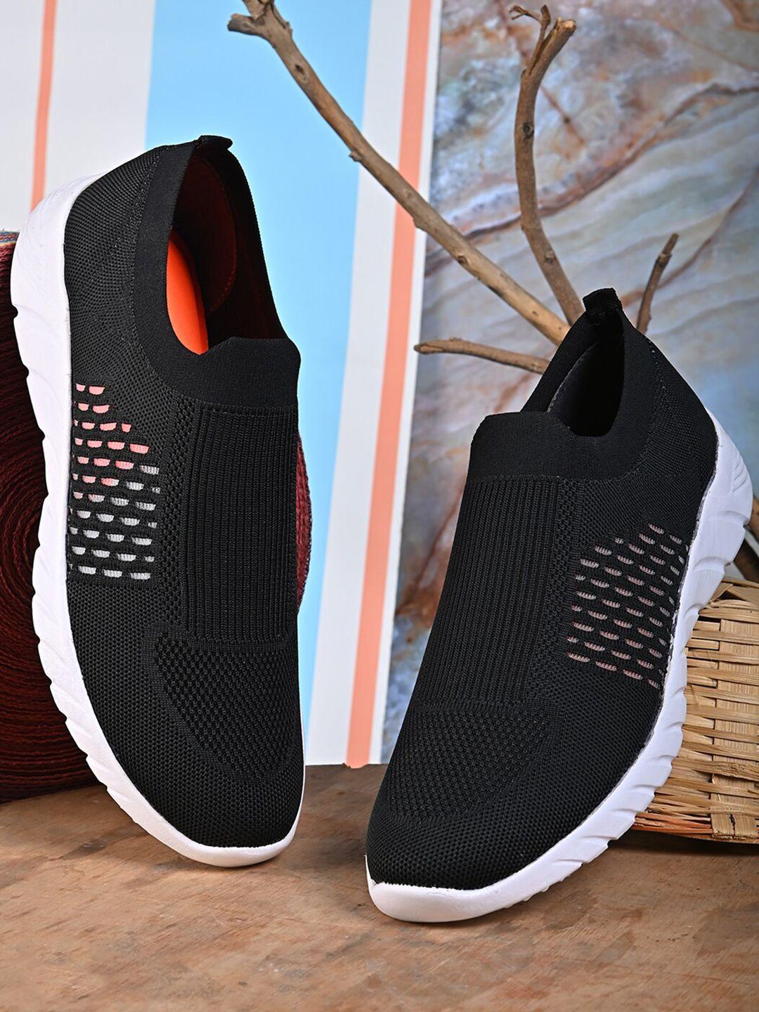 roadster men black running non-marking shoes