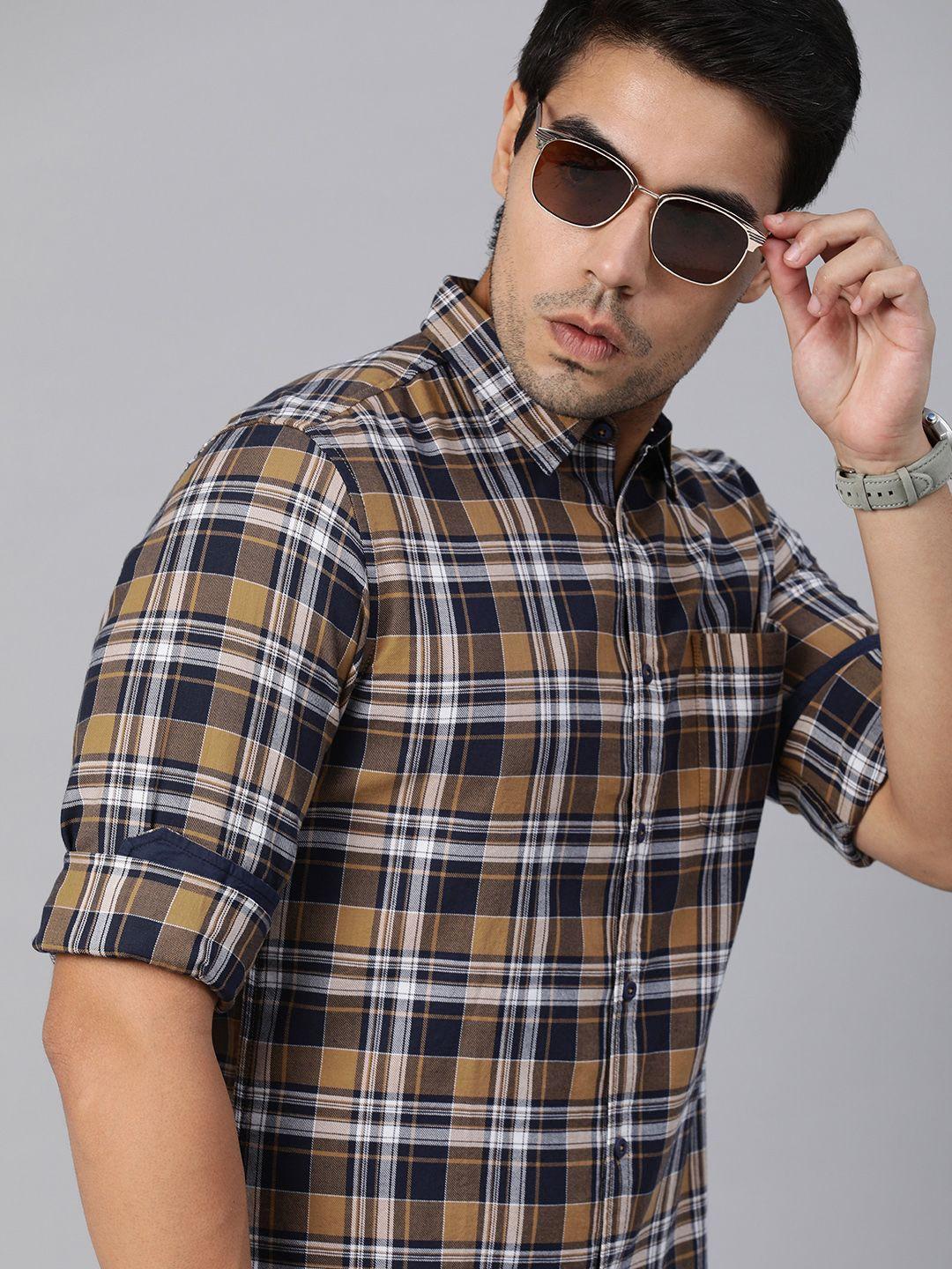 roadster men brown & navy blue checked regular fit sustainable casual shirt