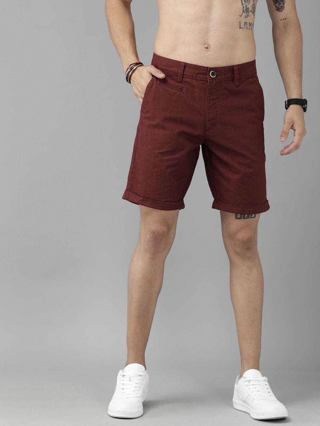 roadster men burgundy solid regular fit regular shorts