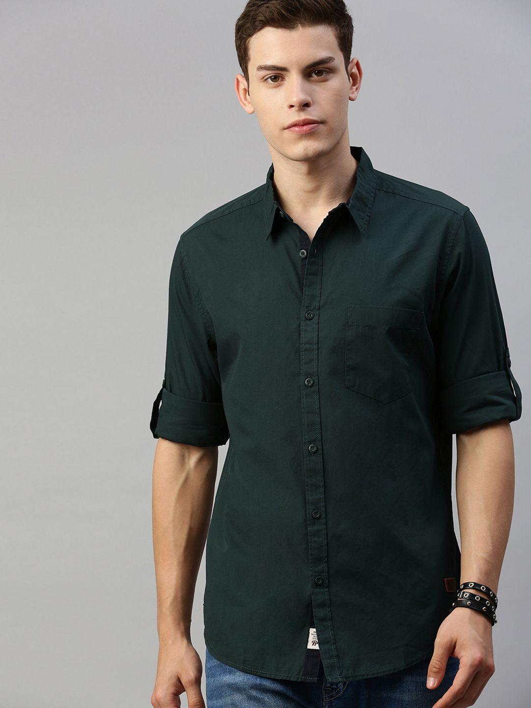 roadster men green regular fit solid sustainable casual shirt