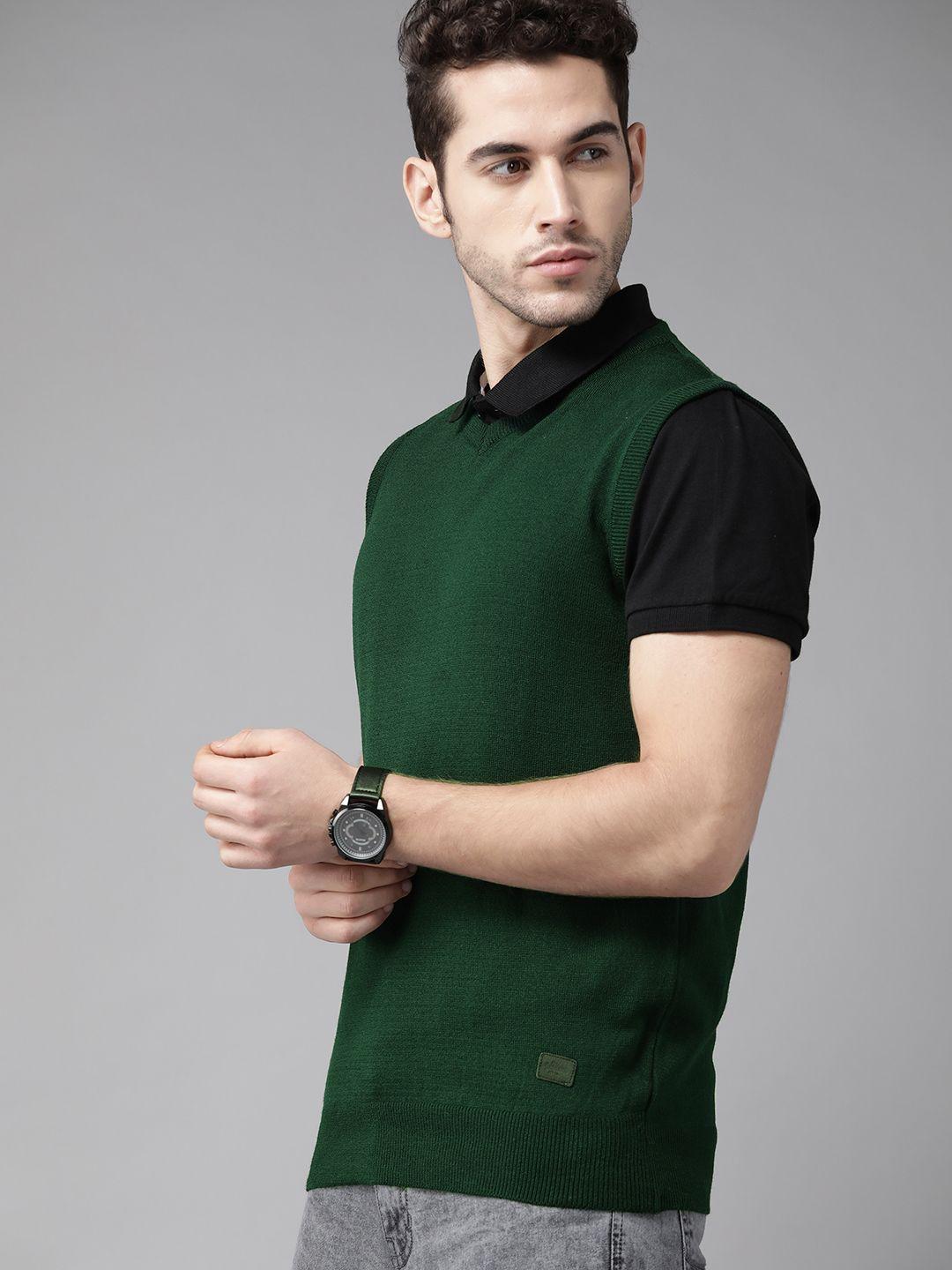 roadster men green solid sweater vest