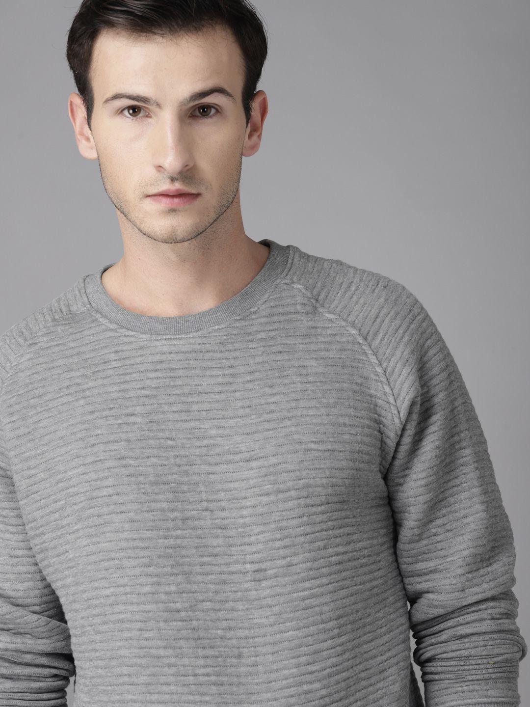 roadster men grey melange self striped sweatshirt