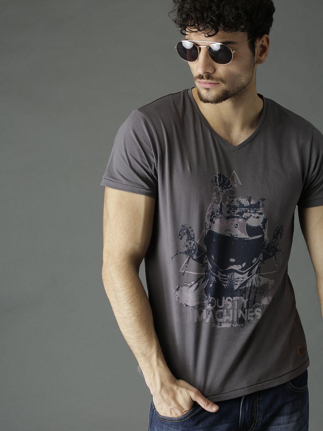 roadster men grey printed v-neck t-shirt