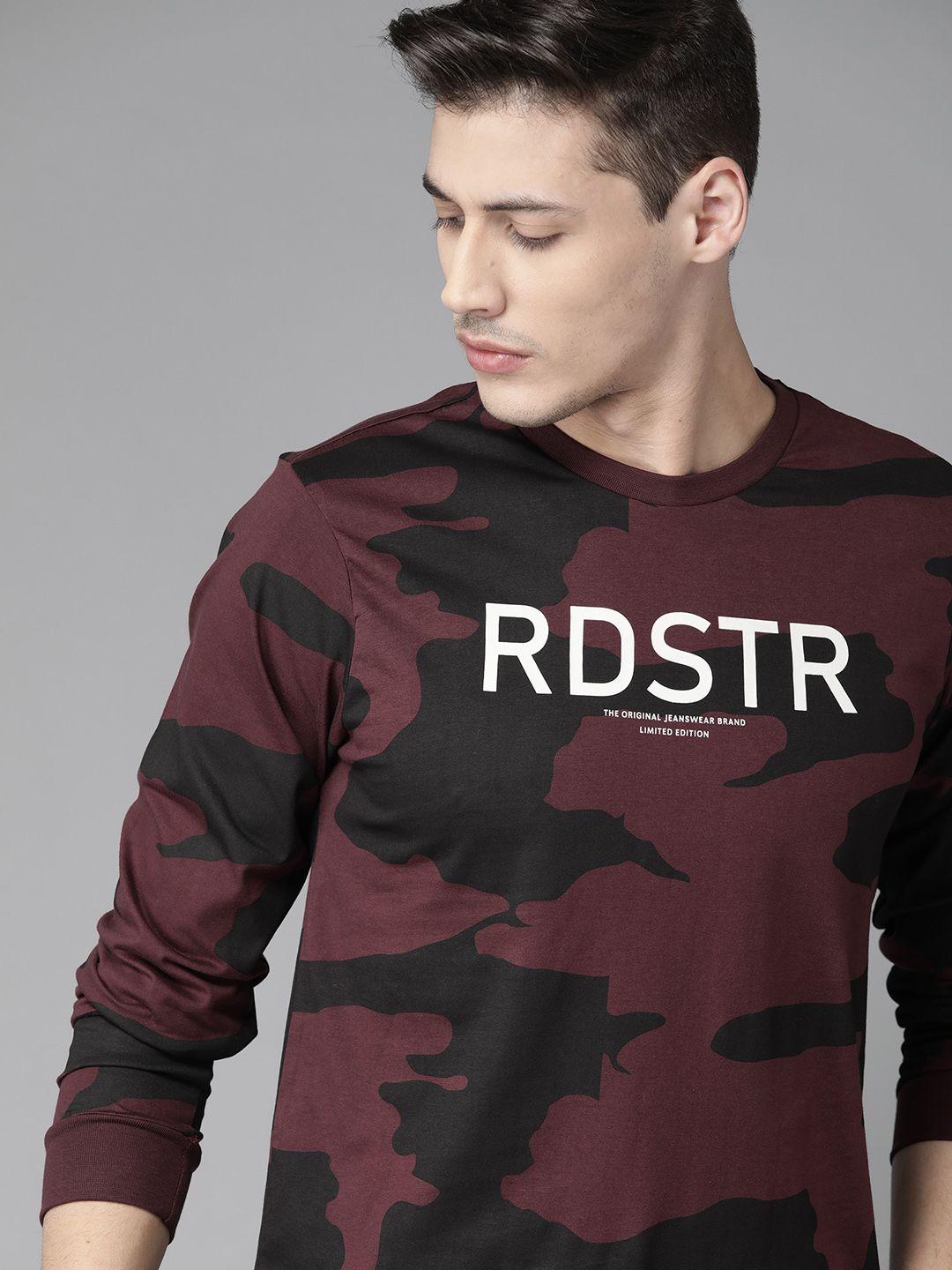 roadster men maroon & black printed round neck t-shirt