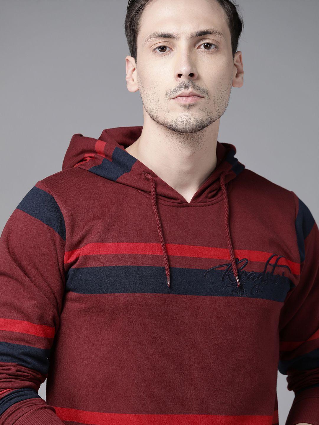 roadster men maroon & navy blue striped hooded sweatshirt