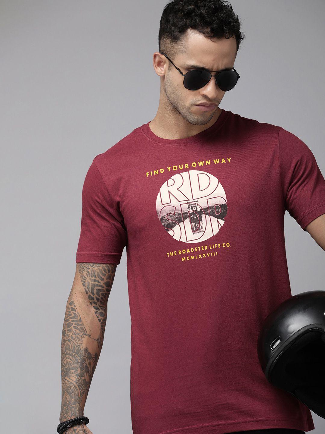 roadster men maroon printed pure cotton t-shirt