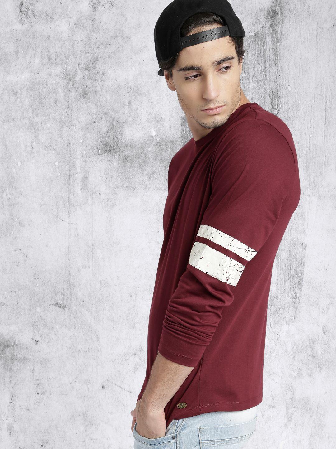 roadster men maroon solid t-shirt