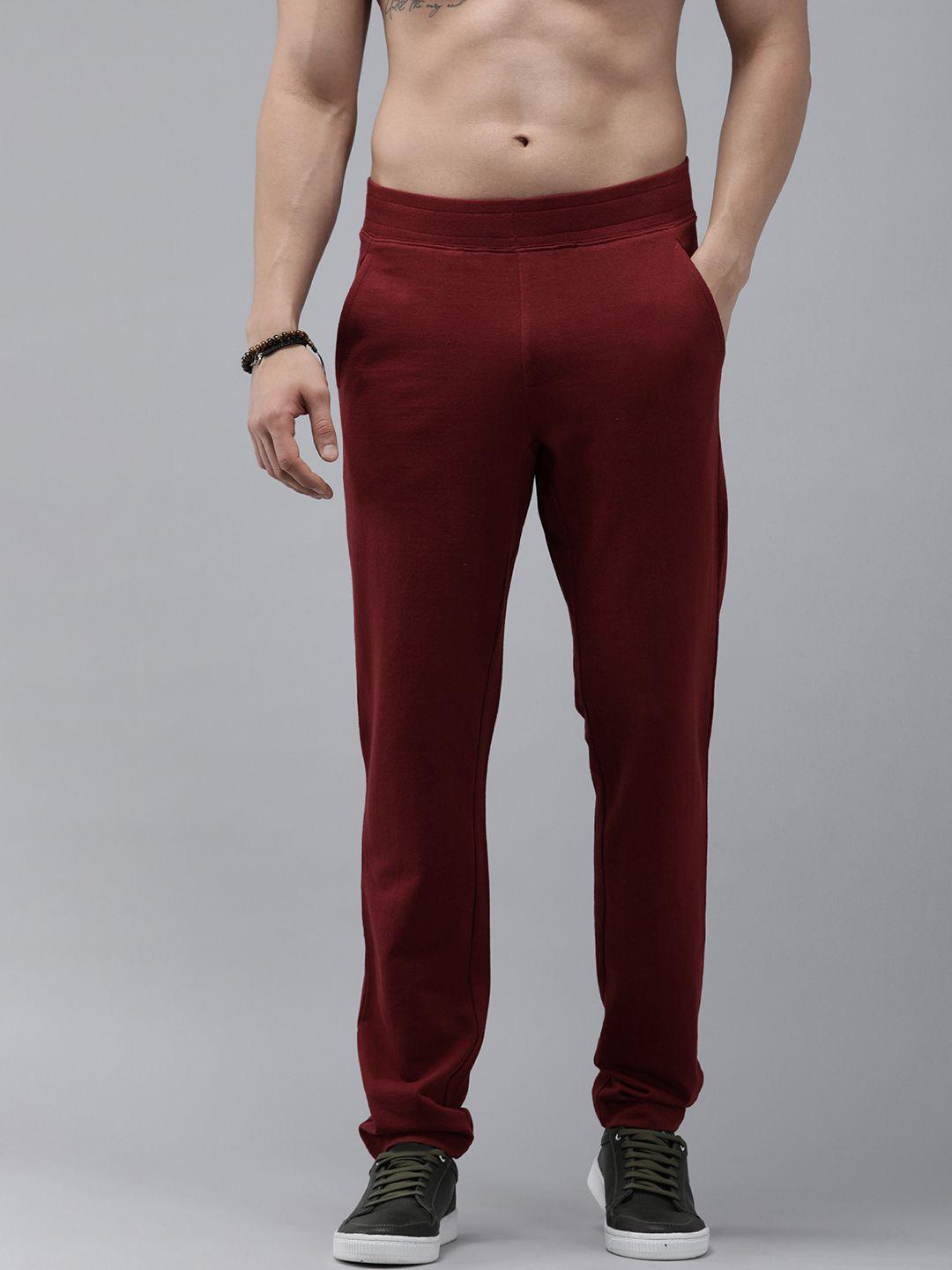 roadster men maroon solid track pants