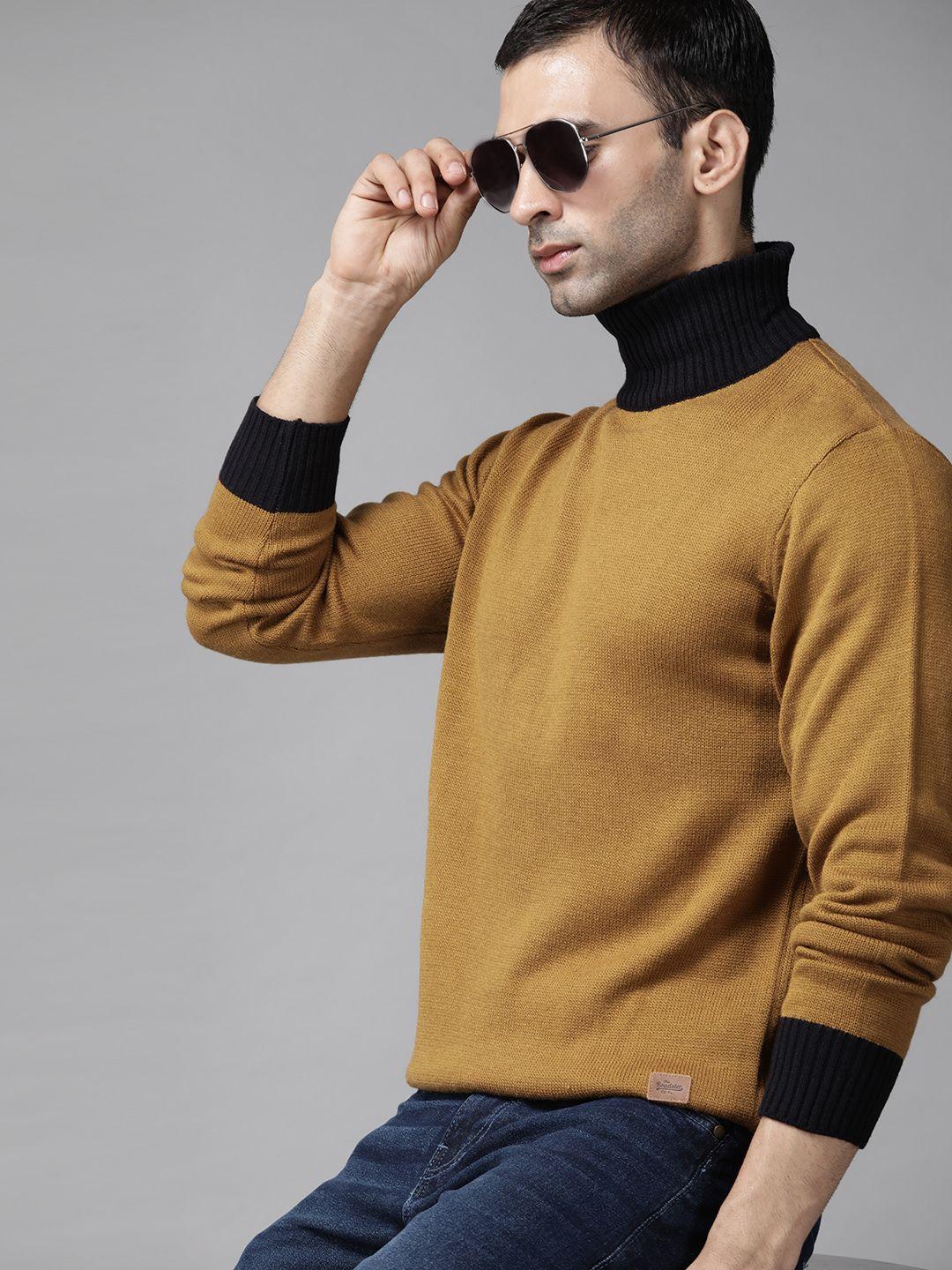 roadster men mustard yellow & black solid turtle neck pullover