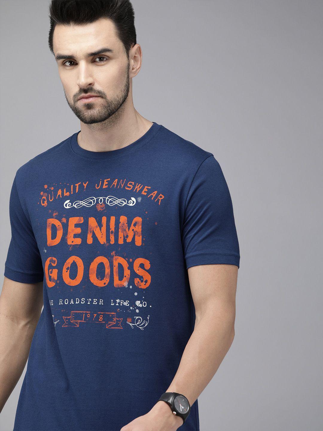 roadster men navy blue & orange printed pure cotton t-shirt