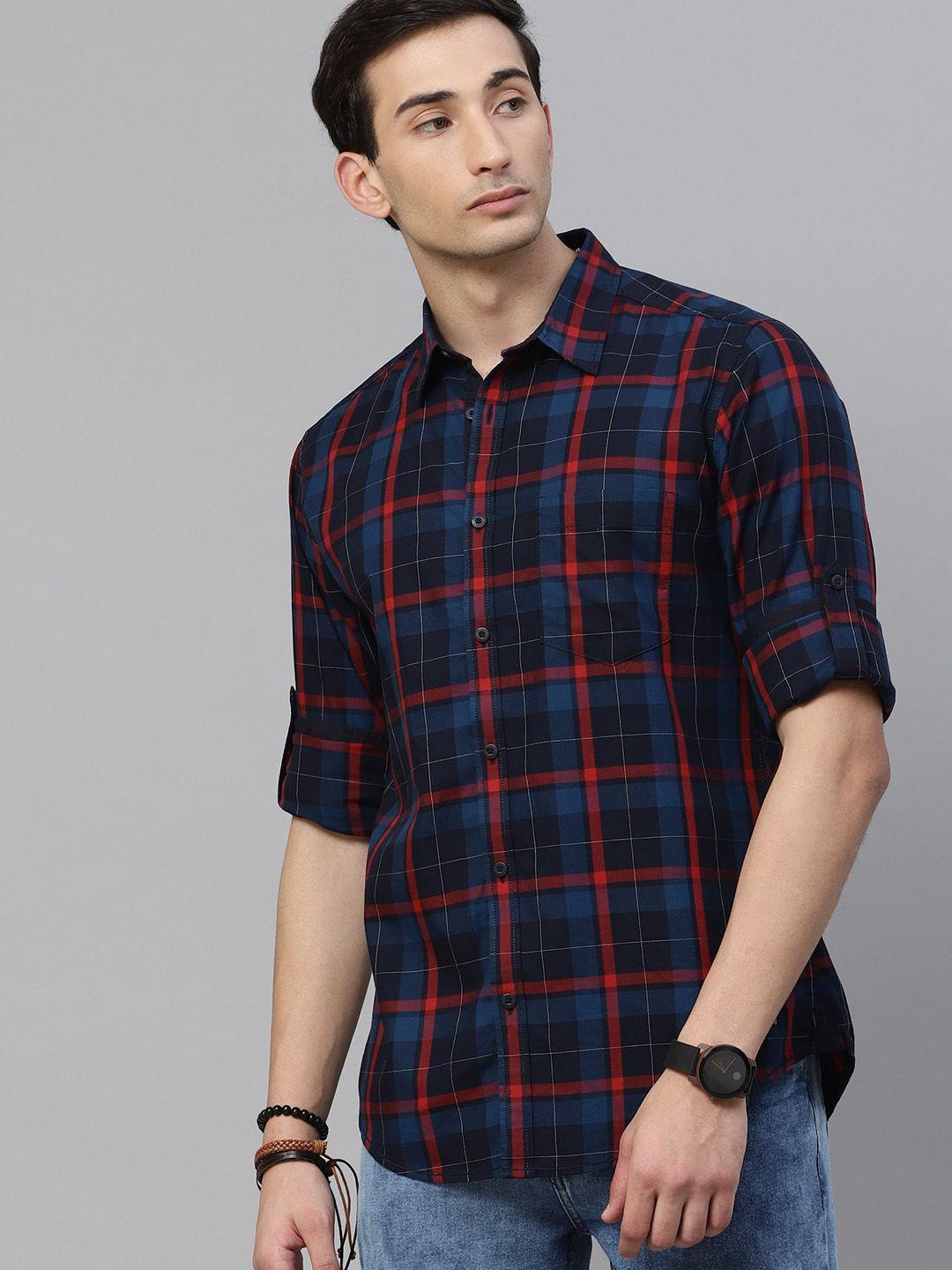 roadster men navy blue & red pure cotton regular fit checked casual shirt