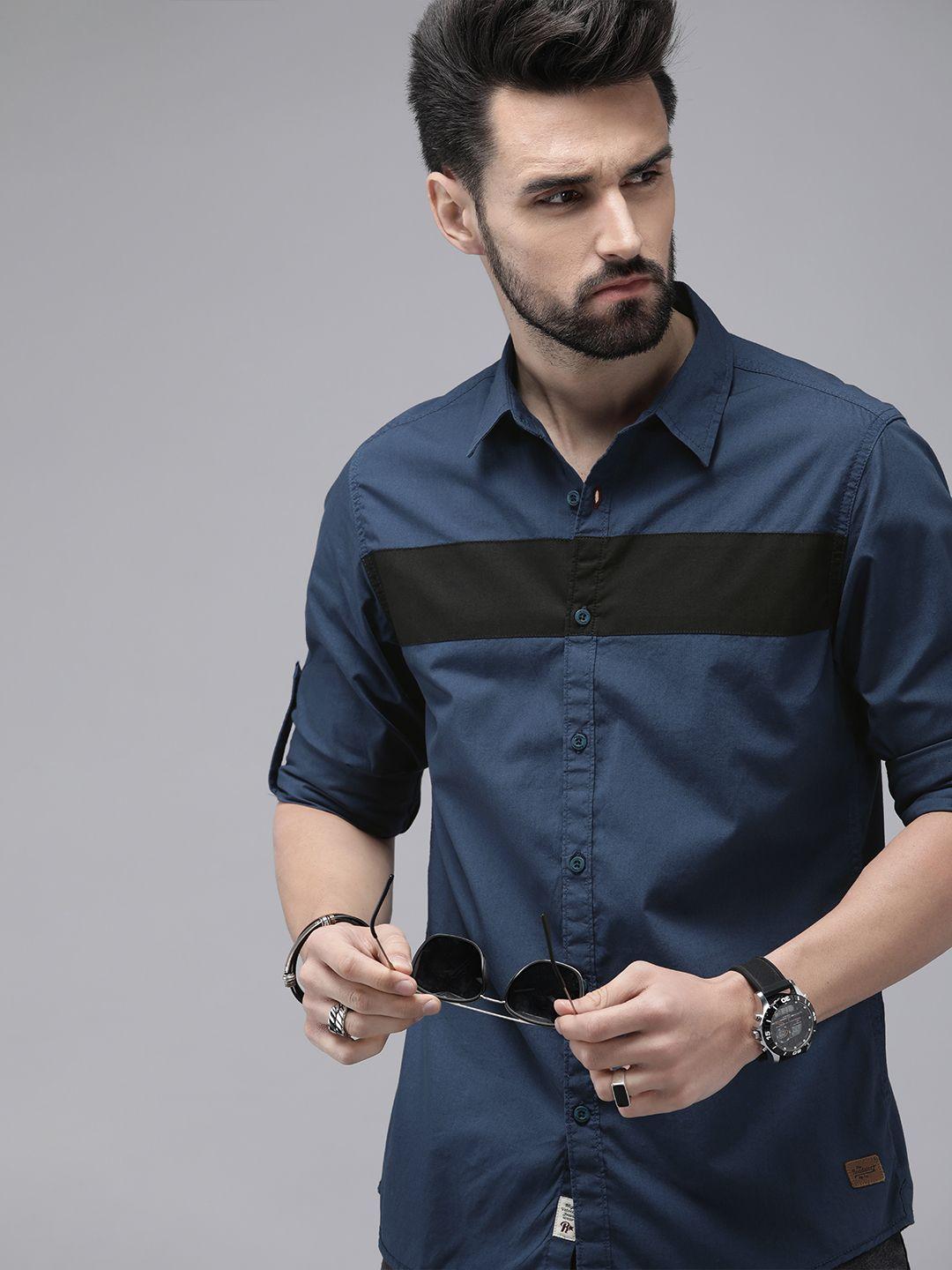 roadster men navy blue and black colourblocked regular fit pure cotton casual shirt