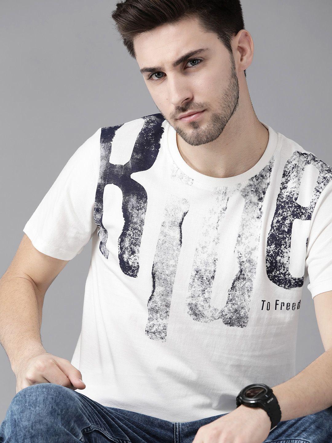 roadster men off white & navy blue typography print cotton t-shirt