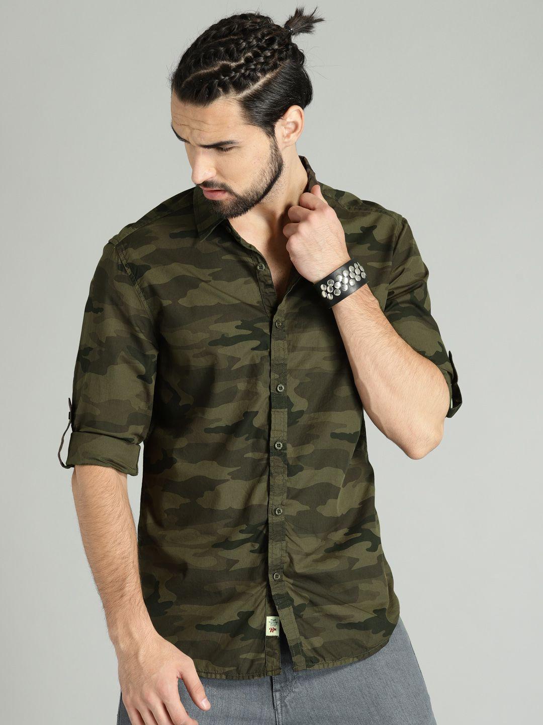 roadster men olive green regular fit printed casual shirt