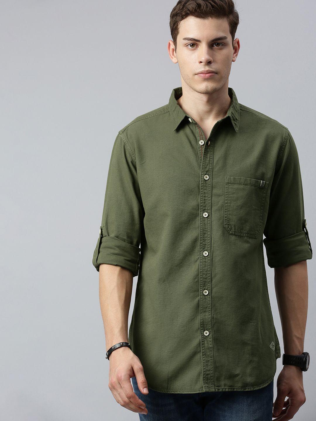 roadster men olive green regular fit solid casual shirt