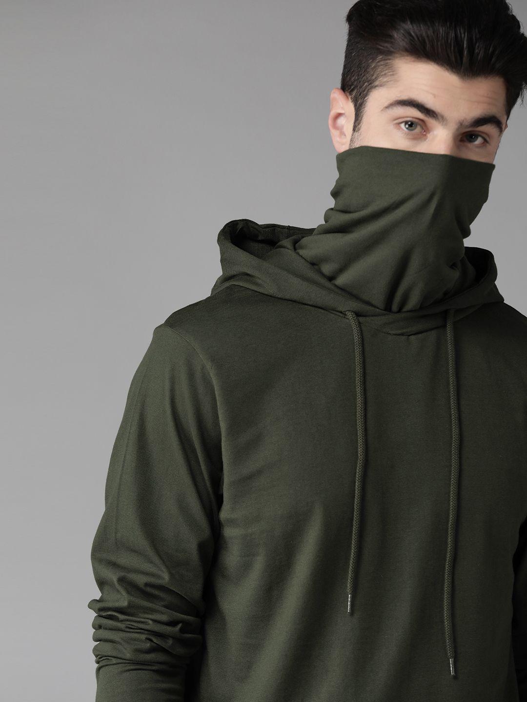 roadster men olive green solid hooded pure cotton t-shirt