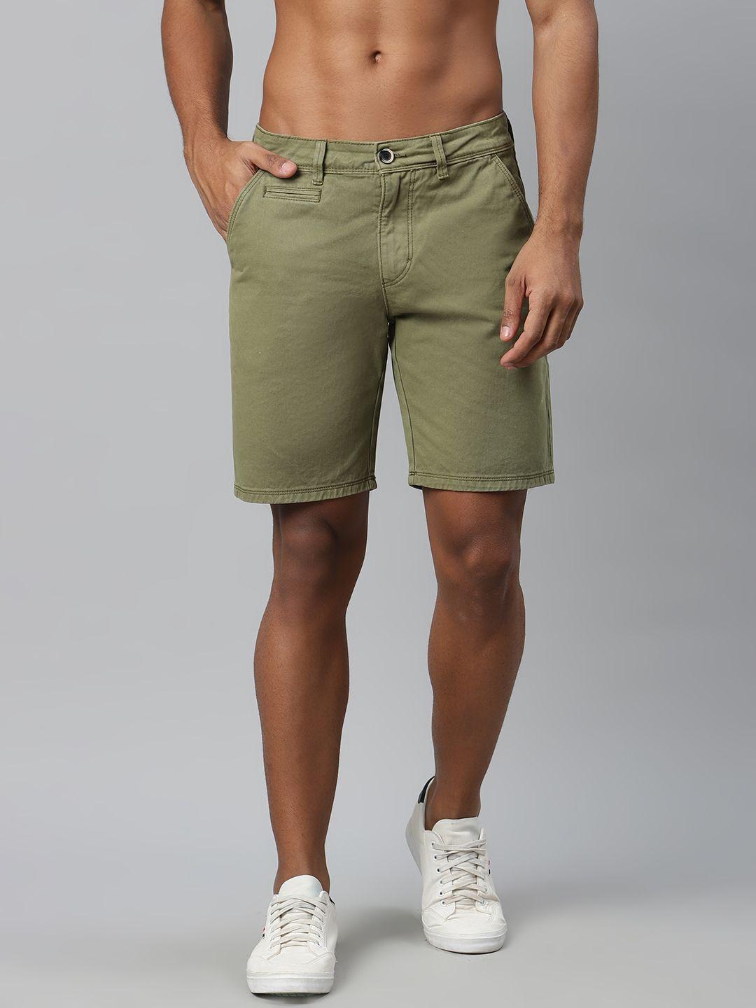 roadster men olive green solid pure cotton regular fit chino shorts
