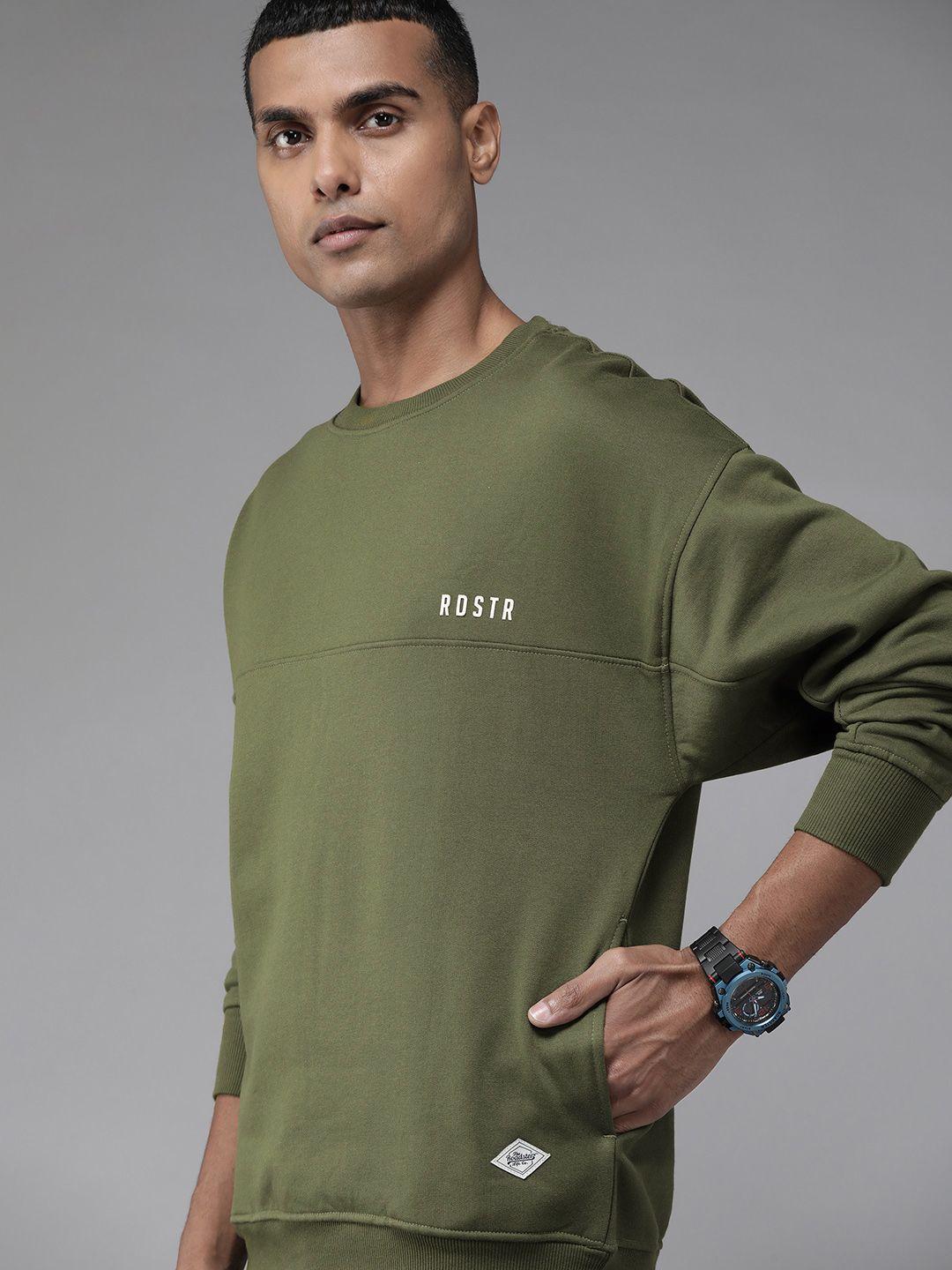 roadster men olive green solid sweatshirt