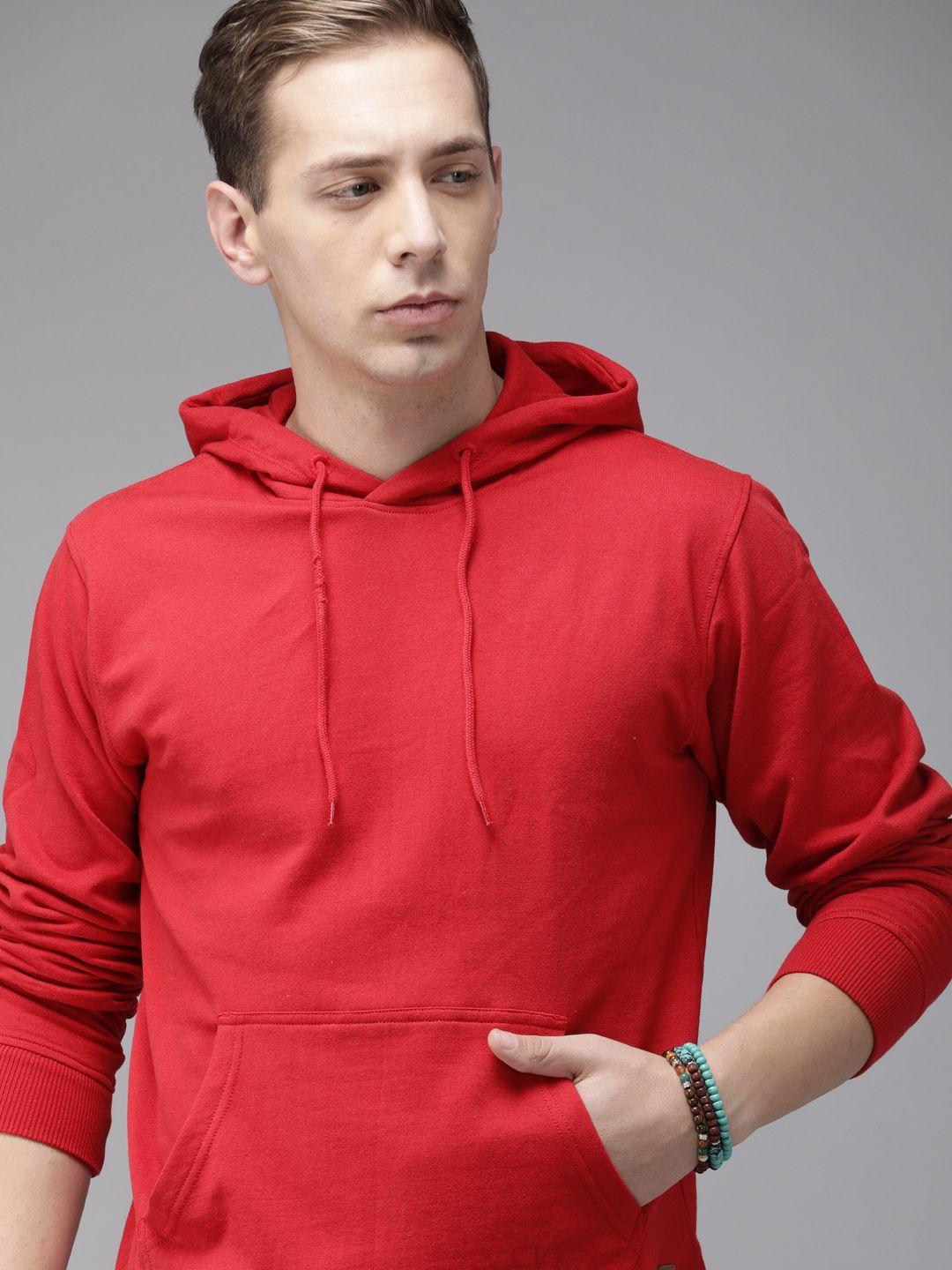 roadster men red solid hooded pullover sweatshirt