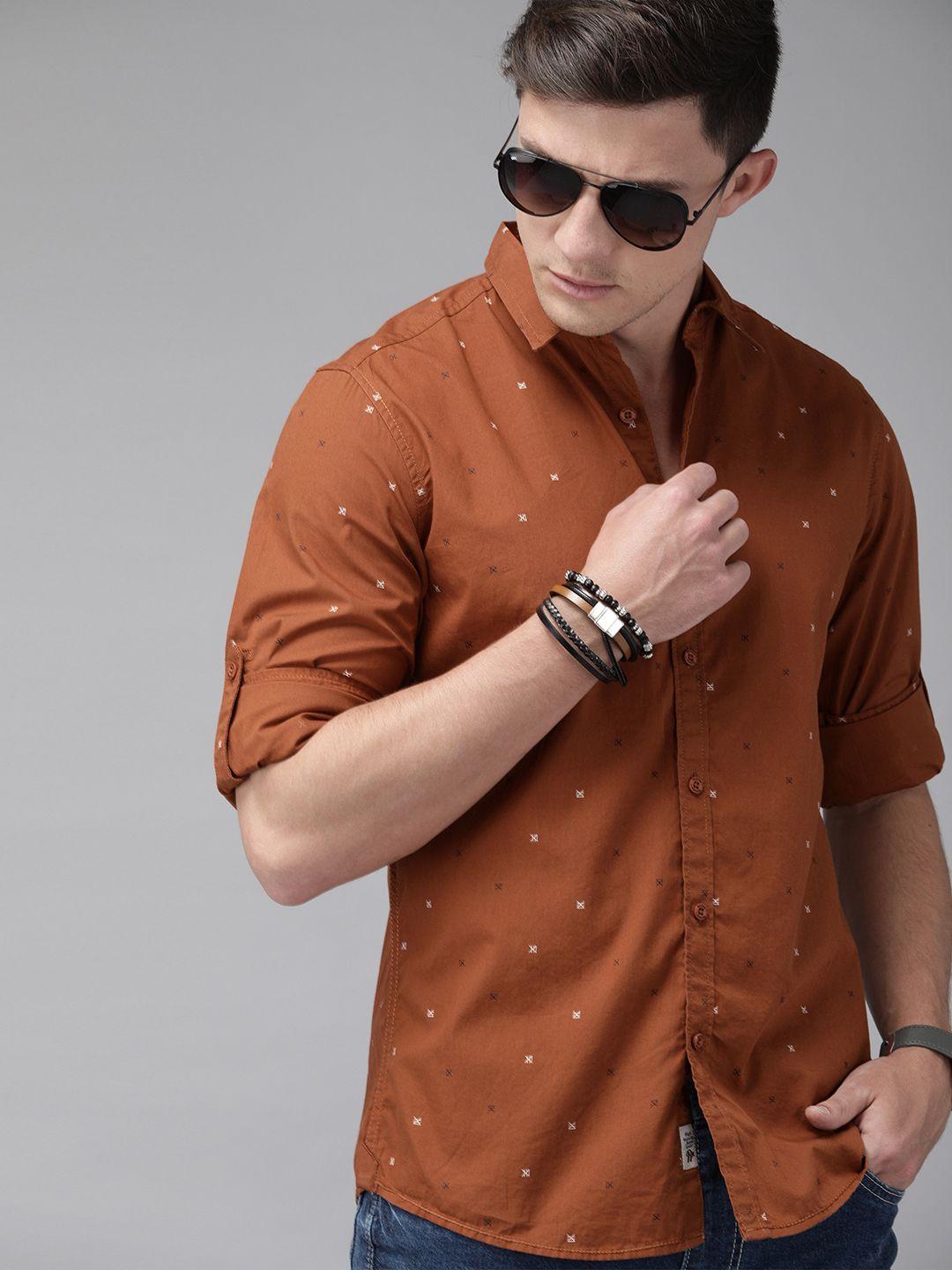 roadster men rust brown & white regular fit printed casual sustainable shirt