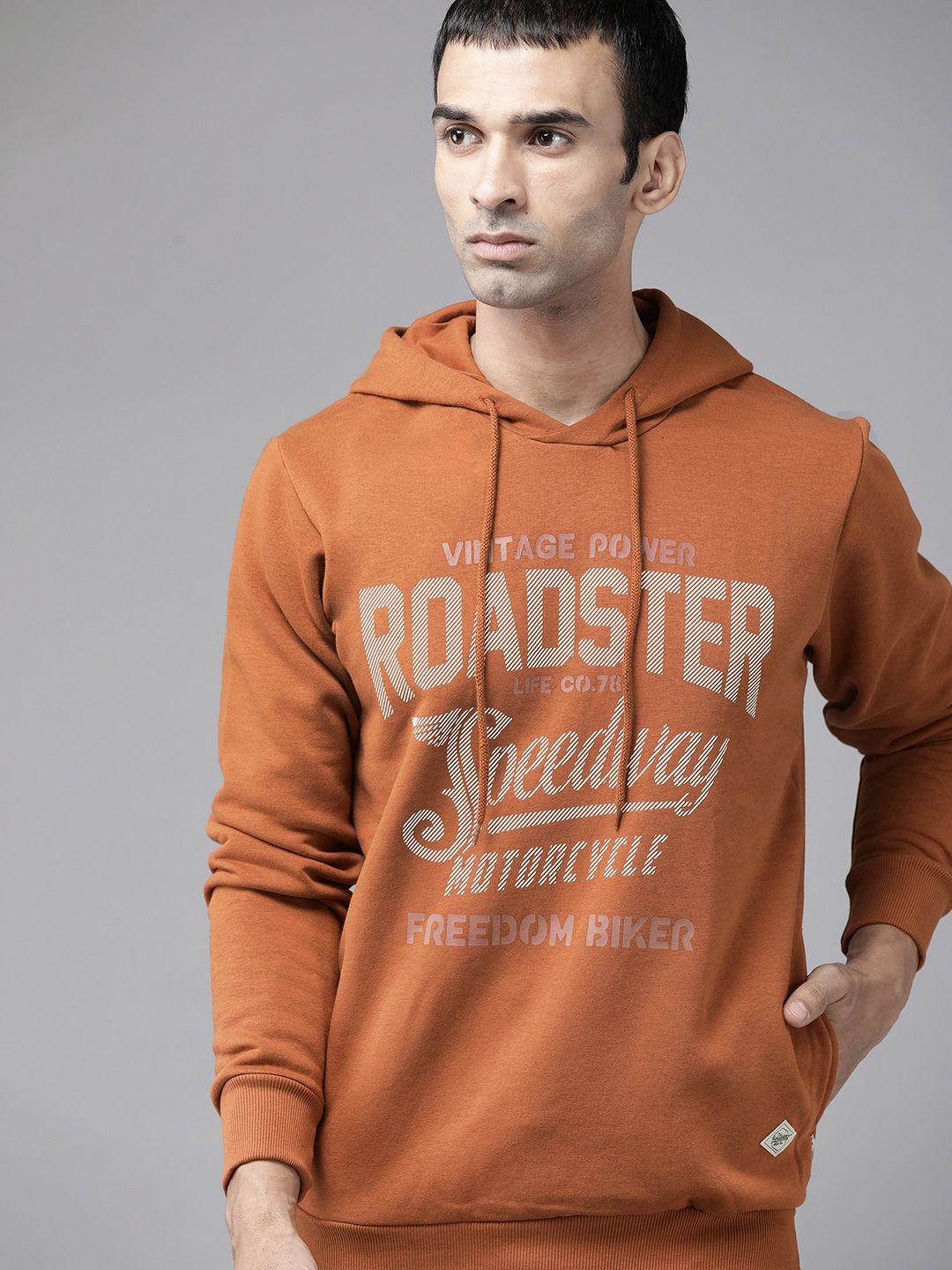 roadster men rust orange & white brand name printed hooded sweatshirt