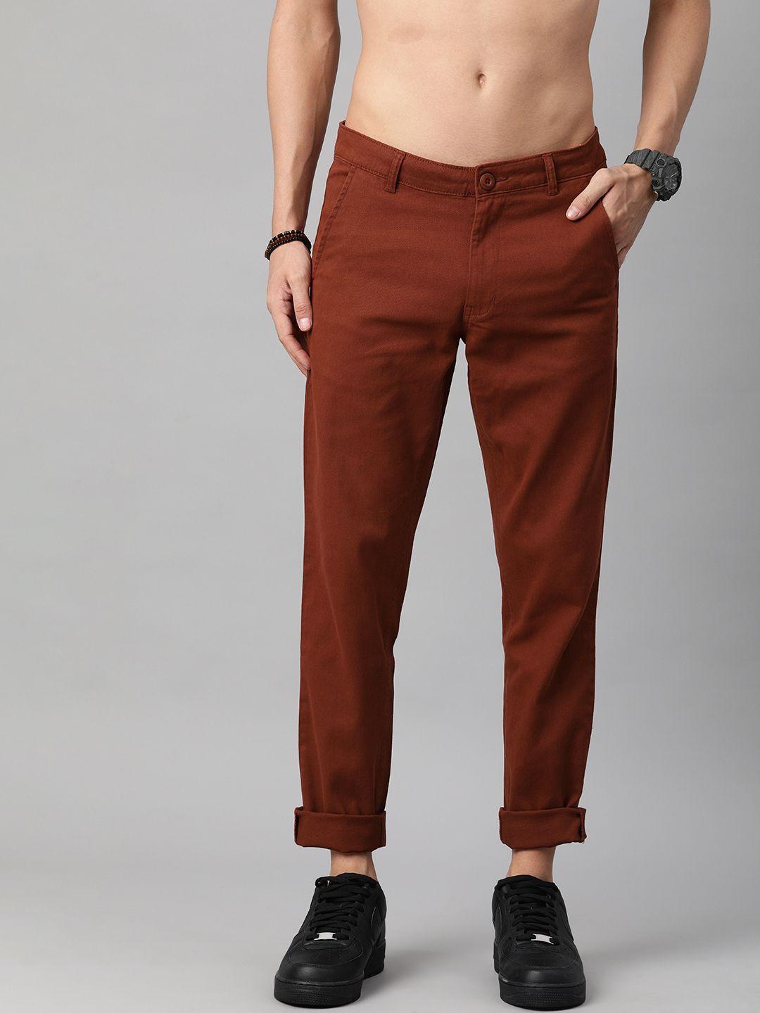 roadster men rust red solid regular trousers