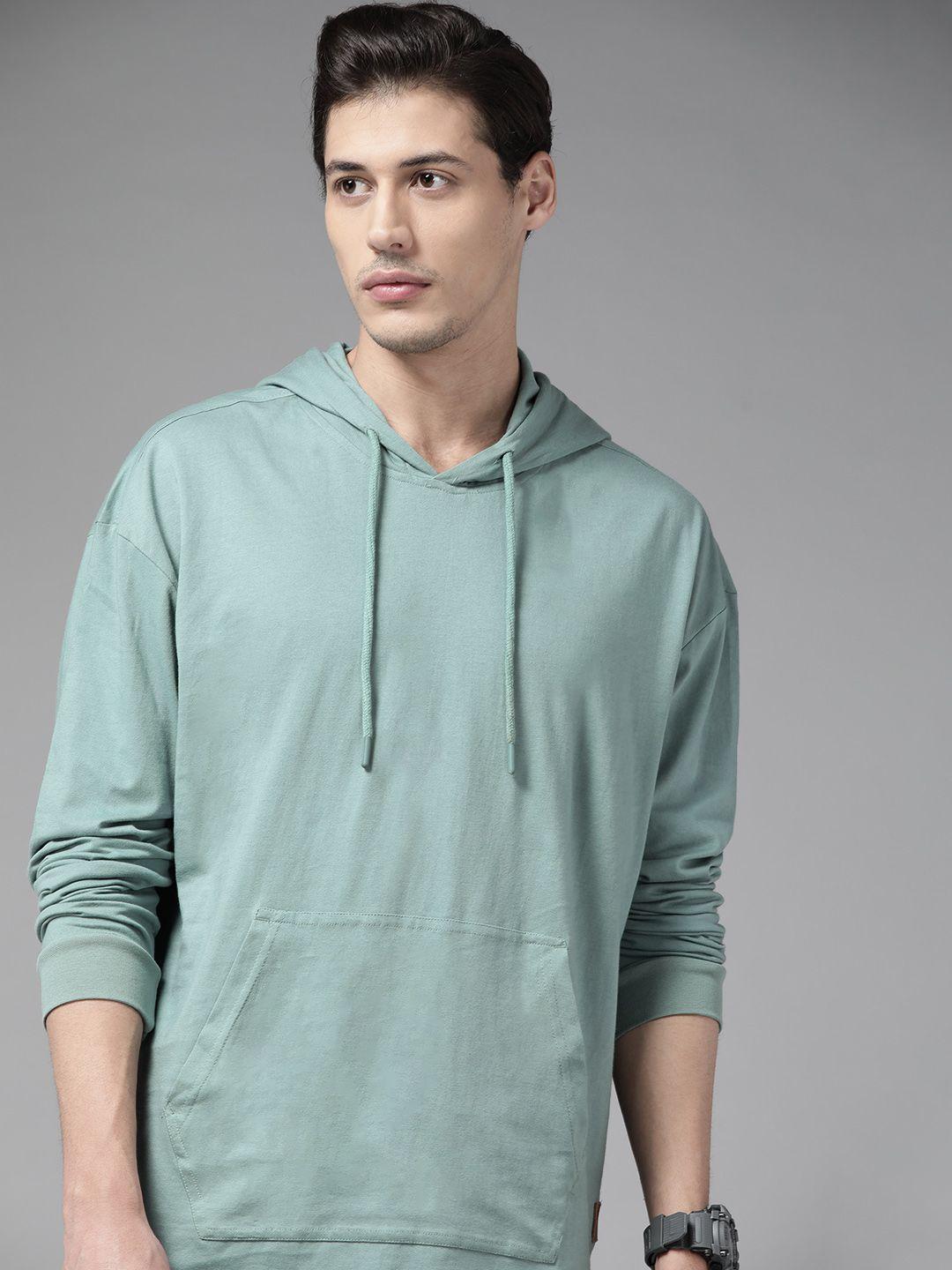 roadster men sea green solid cotton drop-shoulder sleeves hooded t-shirt