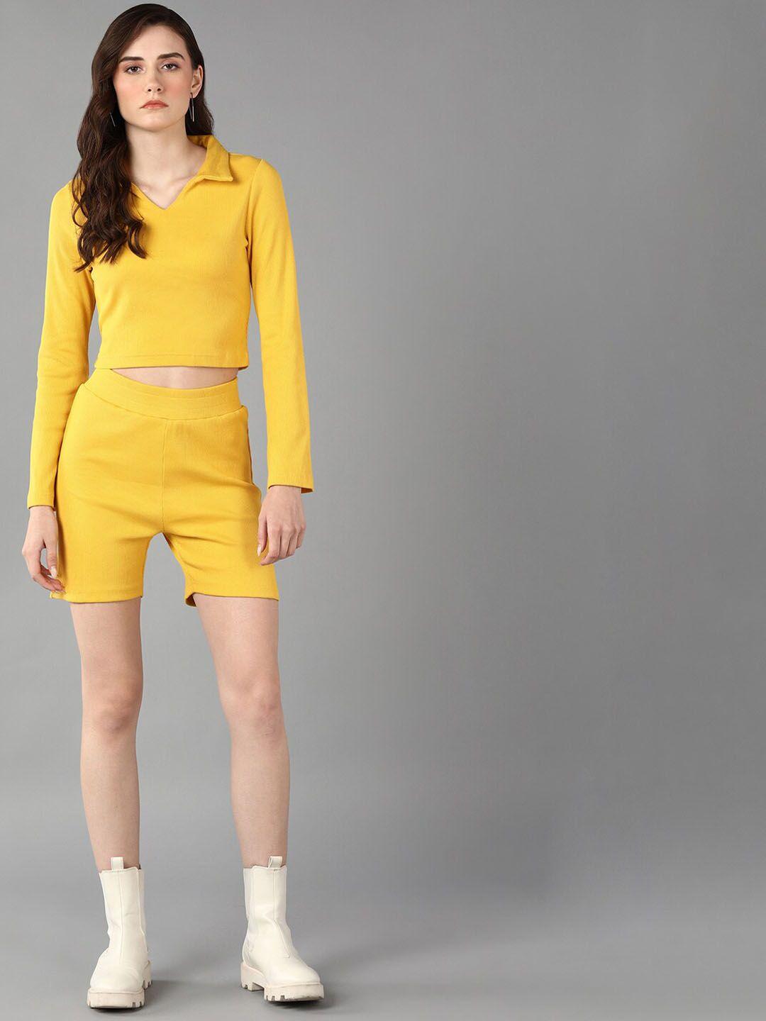 roadster polo collar crop top & shorts