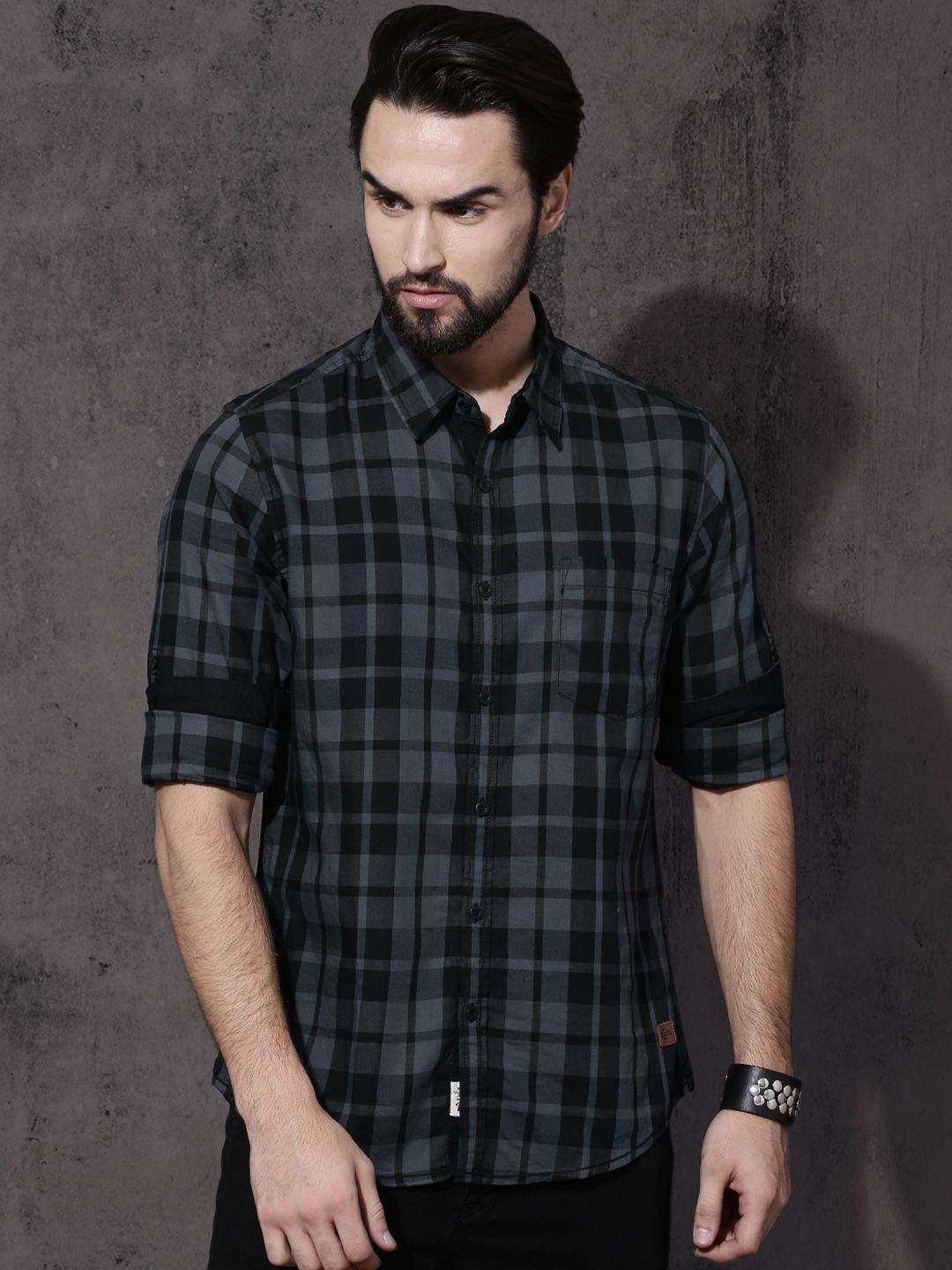 roadster time travlr men black & grey checked sustainable casual shirt