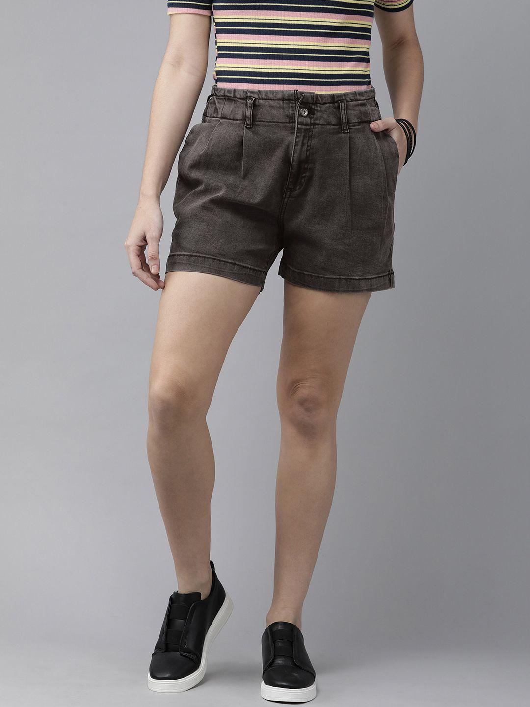 roadster women black washed denim shorts