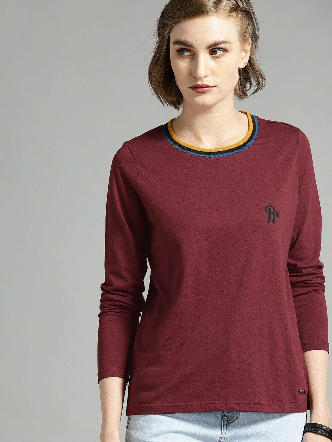 roadster women burgundy solid round neck t-shirt