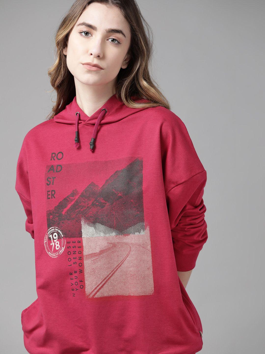 roadster women maroon graphic printed hooded sweatshirt