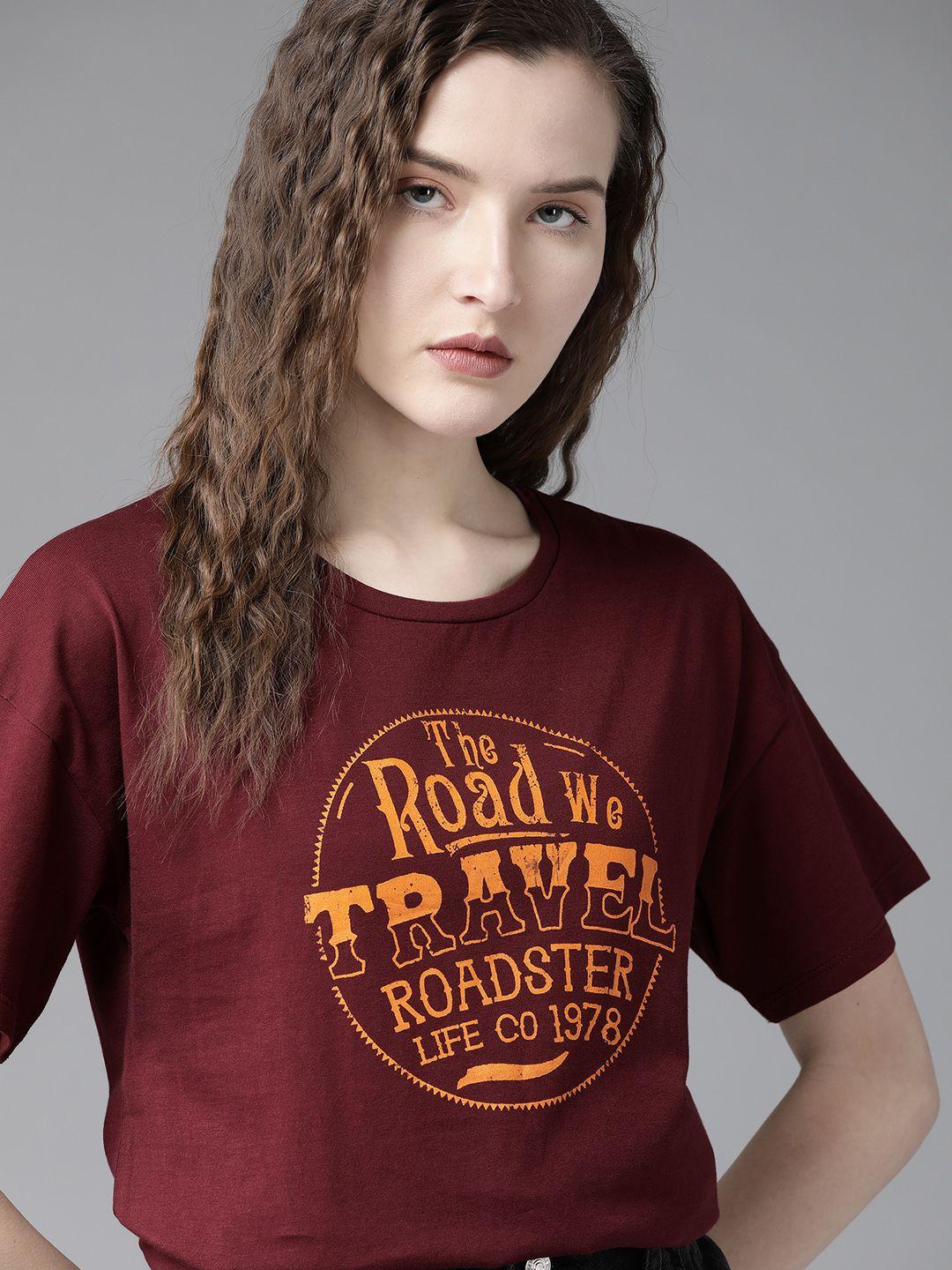 roadster women maroon pure cotton brand logo print round neck t-shirt