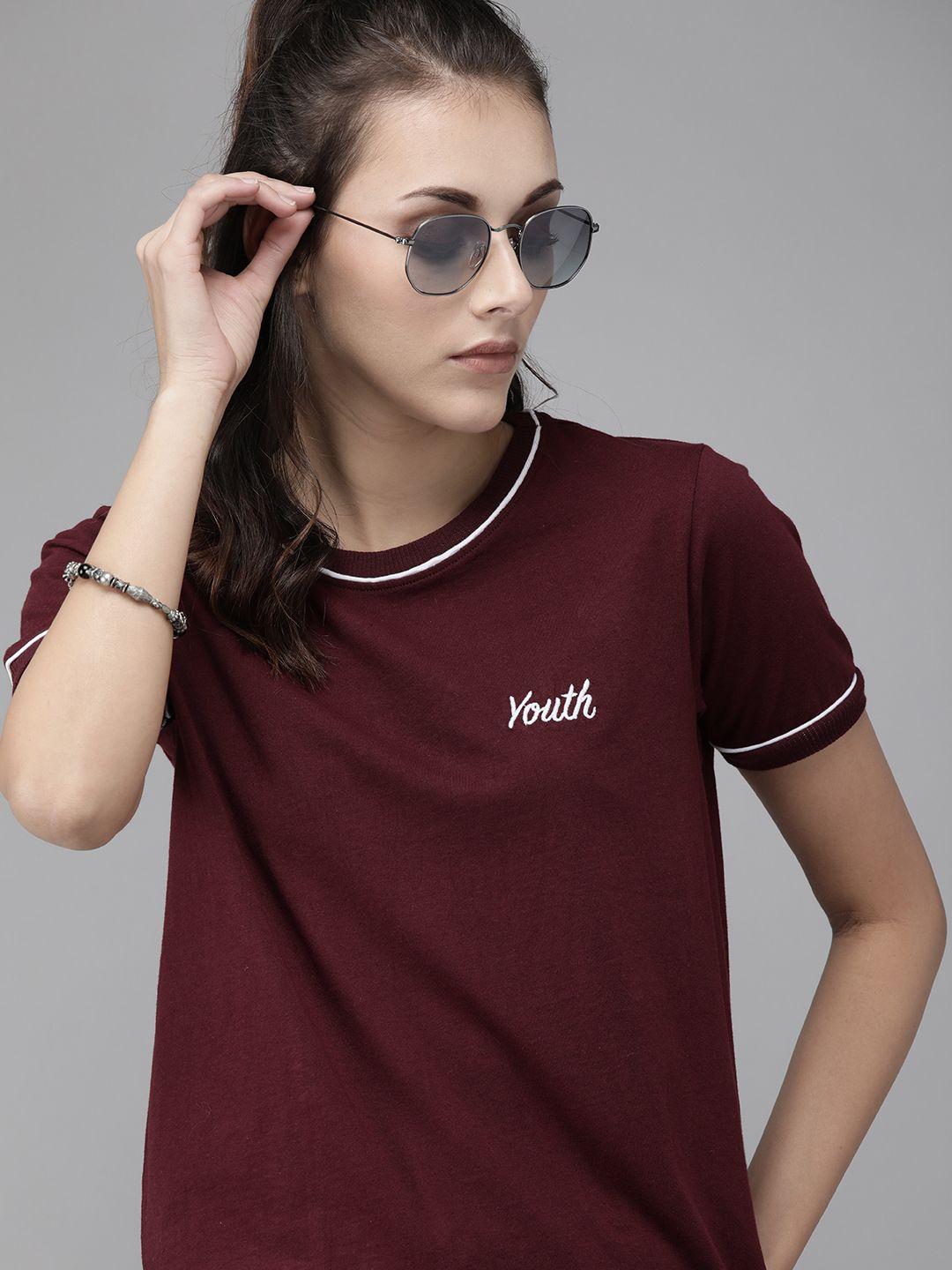 roadster women maroon solid round neck t-shirt