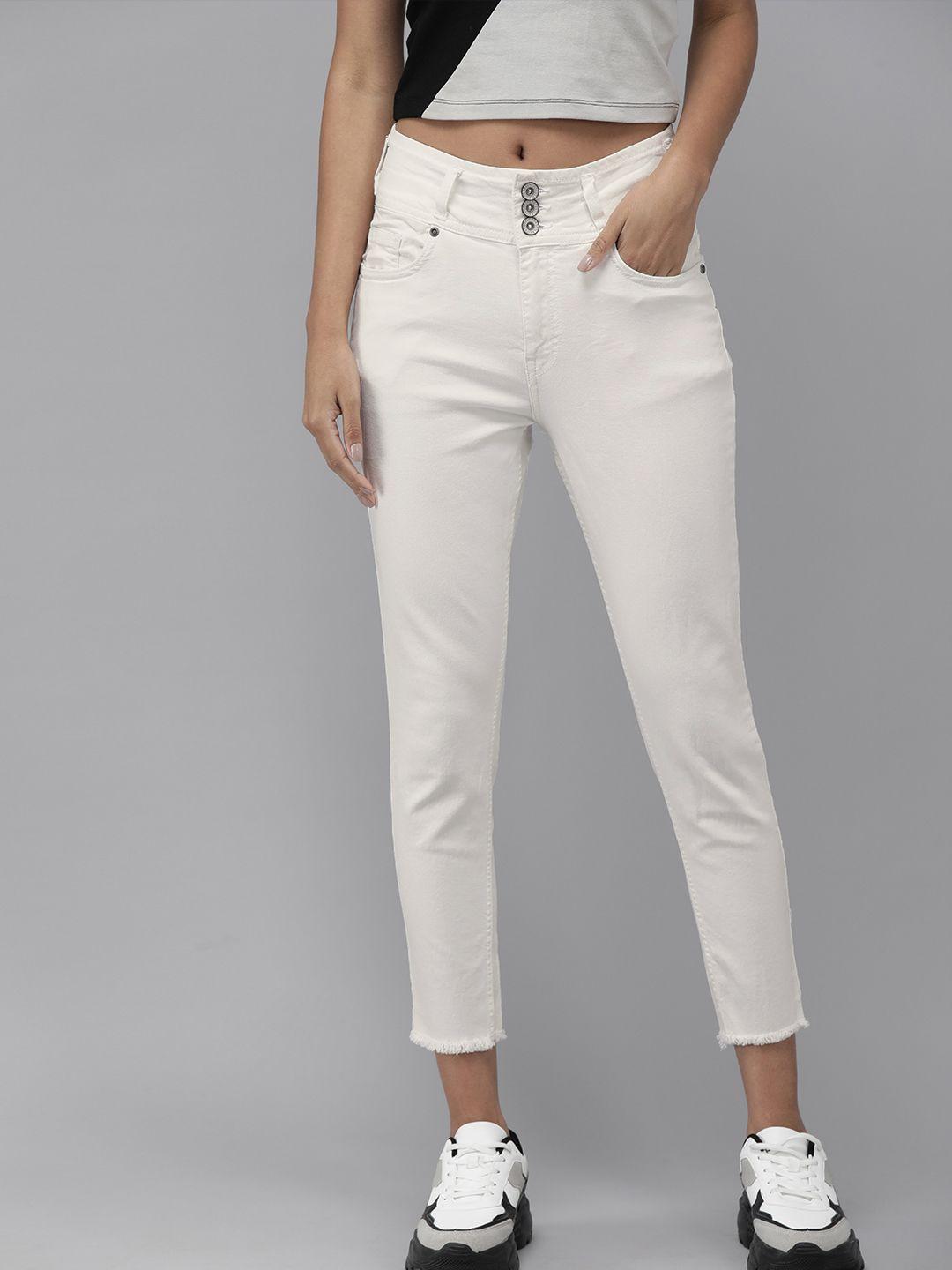 roadster women off white skinny fit high-rise stretchable cropped jeans with frayed hem