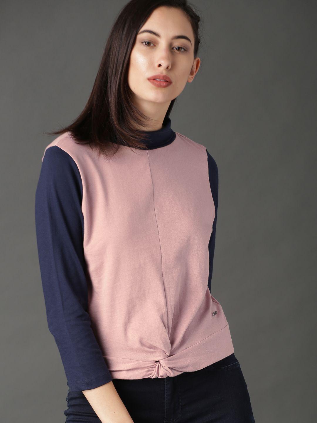 roadster women pink & navy blue colorblocked pure cotton top with knot detail
